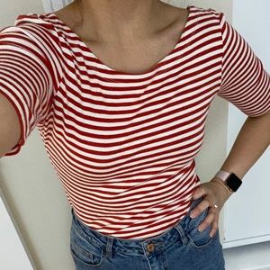 Scoop neck cotton Tee